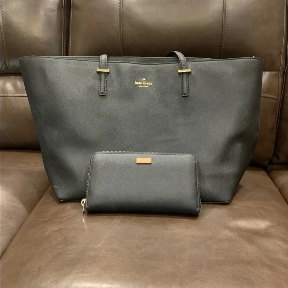 Kate spade purse & wallet